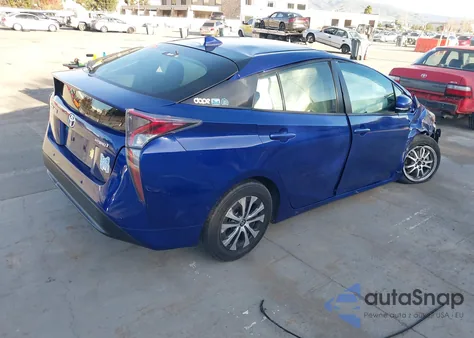 2017 Toyota Prius Three z USA, uszkodzony, nr VIN JTDKARFU6H3539902